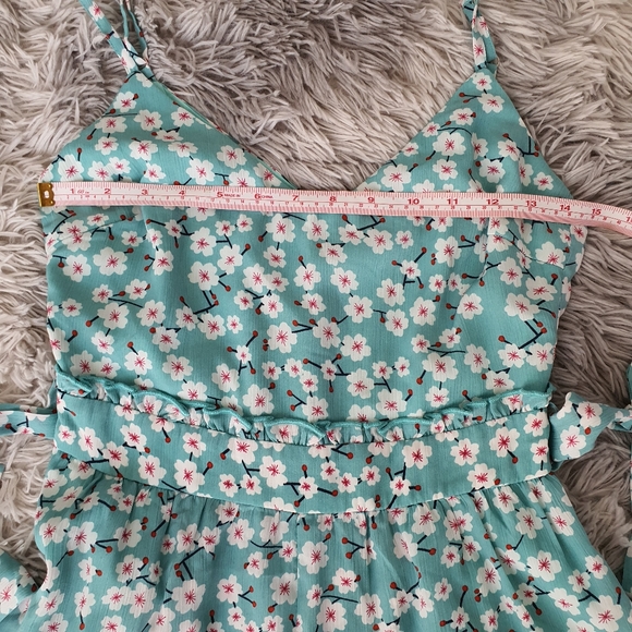 Mooloola Floral Playsuit Size 8 - Picture 11 of 15